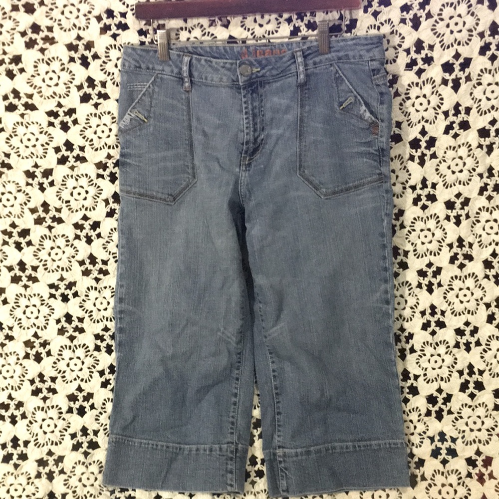 Denim Capri pants